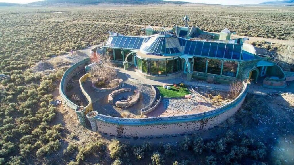 beautiful house in the desert