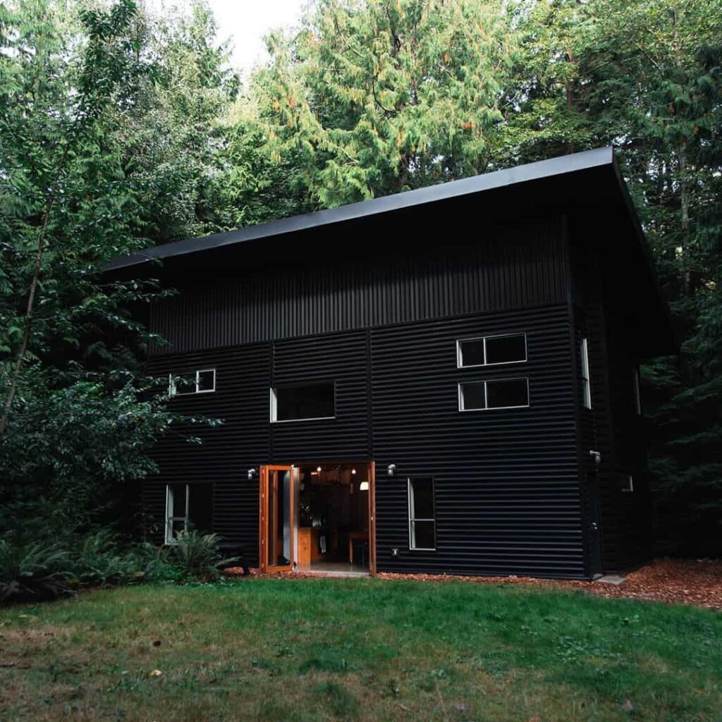 tiny homes in guemes island in Washington