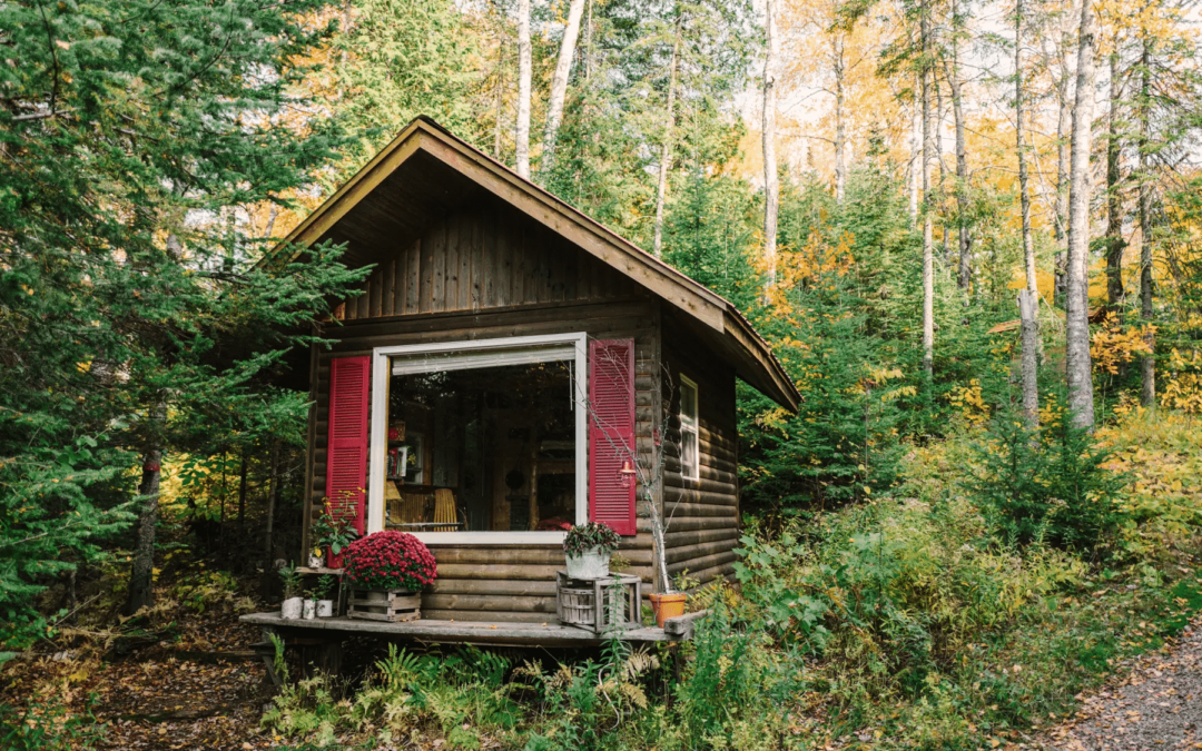 Top 5 Apps for Tiny House Holidays